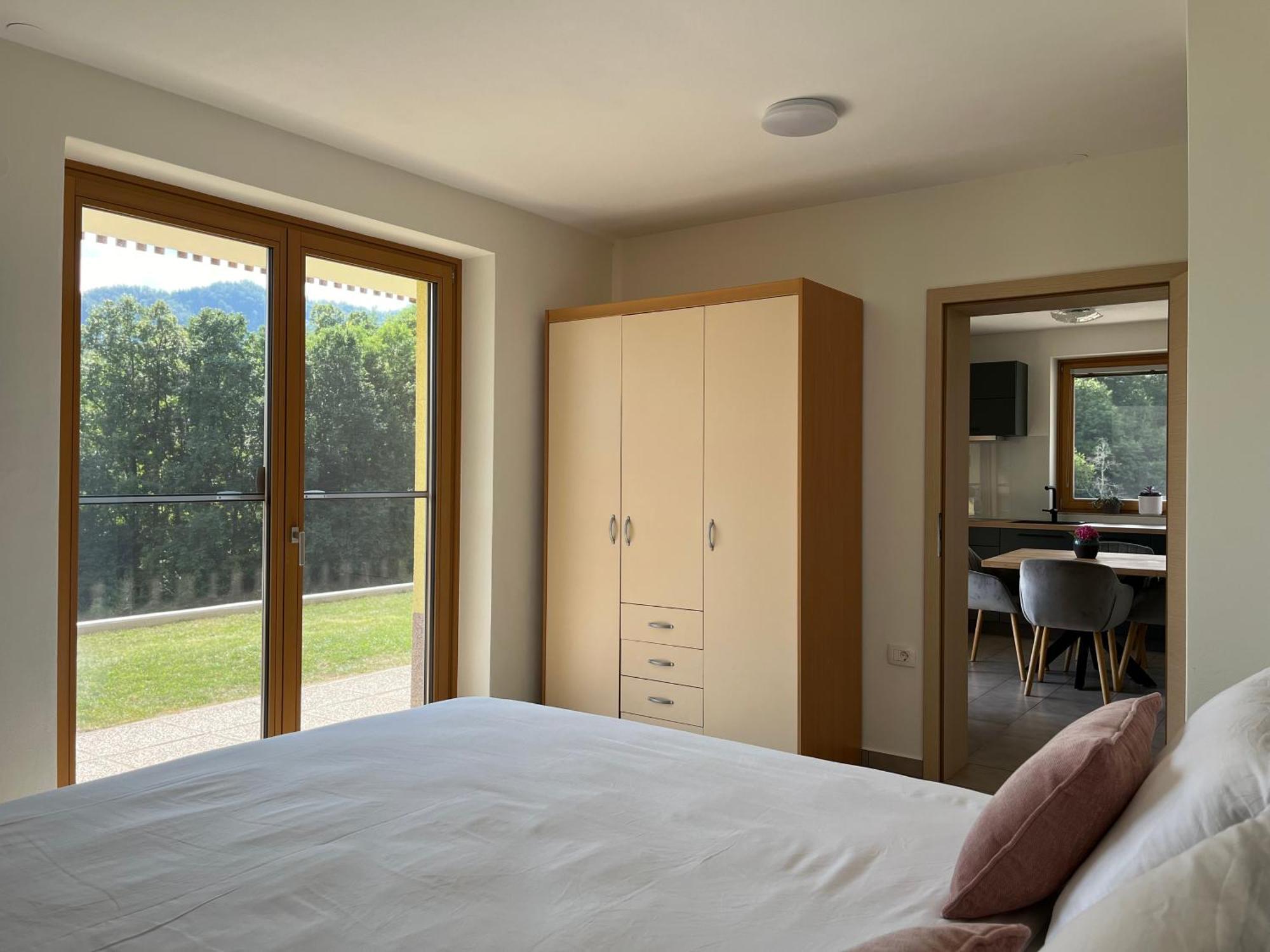 Cozy & Chic - Apartment With A Private Patio โคบาริด ภายนอก รูปภาพ